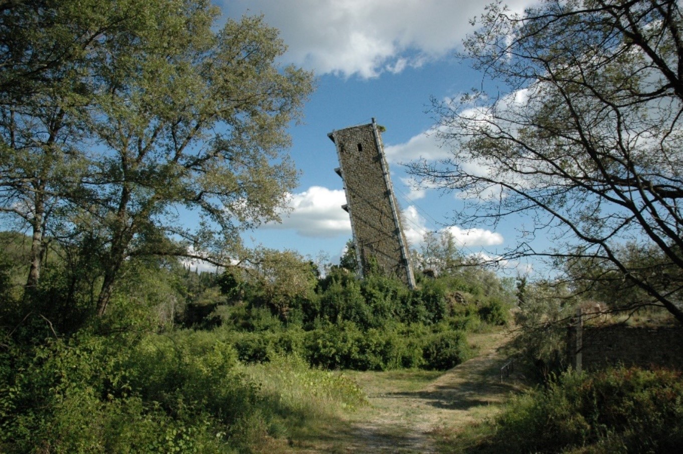 Torre-pendente-di-Vernazzano