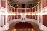 ‘A Natale regala teatro’ a Panicale