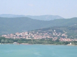 Tuoro sul Trasimeno: Il Consiglio comunale approva bando per incentivare l’apertura di nuove attività commerciali nel centro cittadino